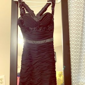 Faviana Couture Size 6 Black Dress